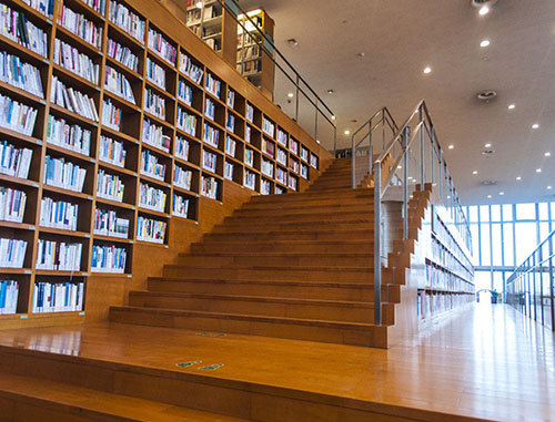 使用蜜桃APP污污版防火板裝修的上海浦東圖書館 使用蜜桃APP污污版防火板裝修的上海浦東圖書館